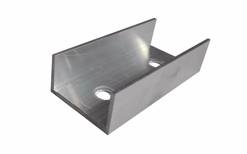 Conector pentru șine de montaj. 120x45x25 / ALU